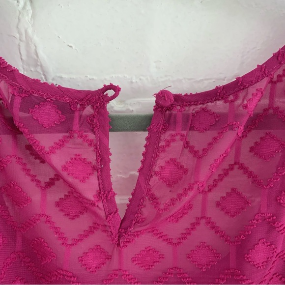 Torrid Sheer Top w/ Flutter Sleeves - Size 1 - Picture 11 of 12